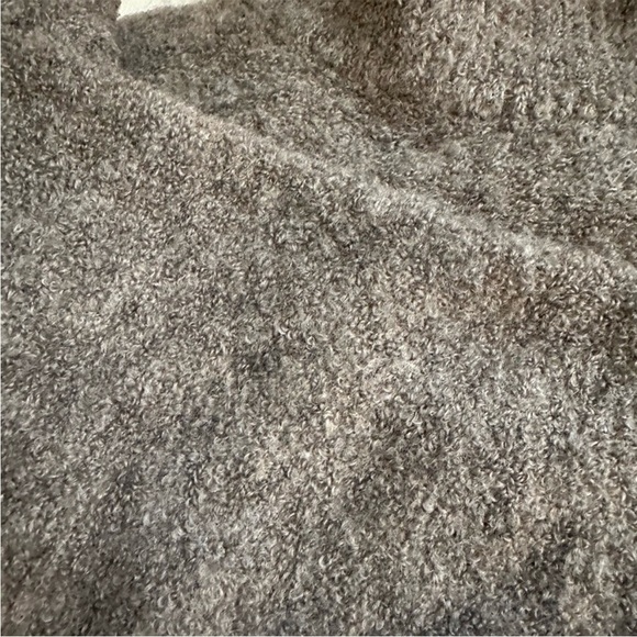 Abercrombie Tunic Sweater - size Large - Picture 3 of 5